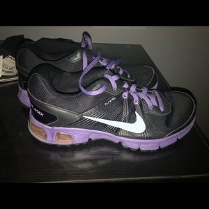 Women’s Nike air max’s sneakers. Size 9.5